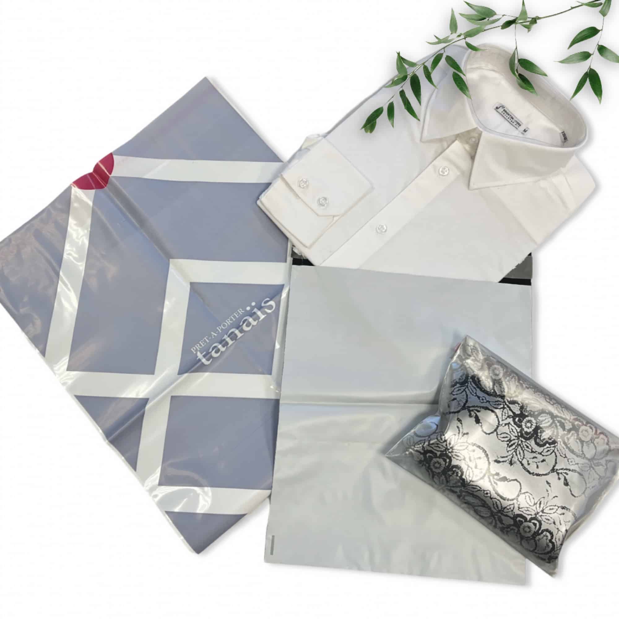 Pochette plastique personnalisée - Pochon | Butterfly Packaging